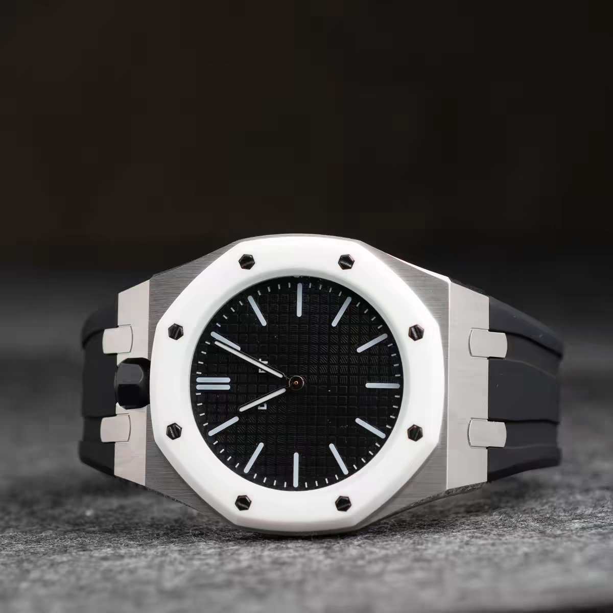 316L Paslanmaz Çelik Kasa ve F - Audemars Piguet Watch Royal Oak incelemesi ve fiyatı